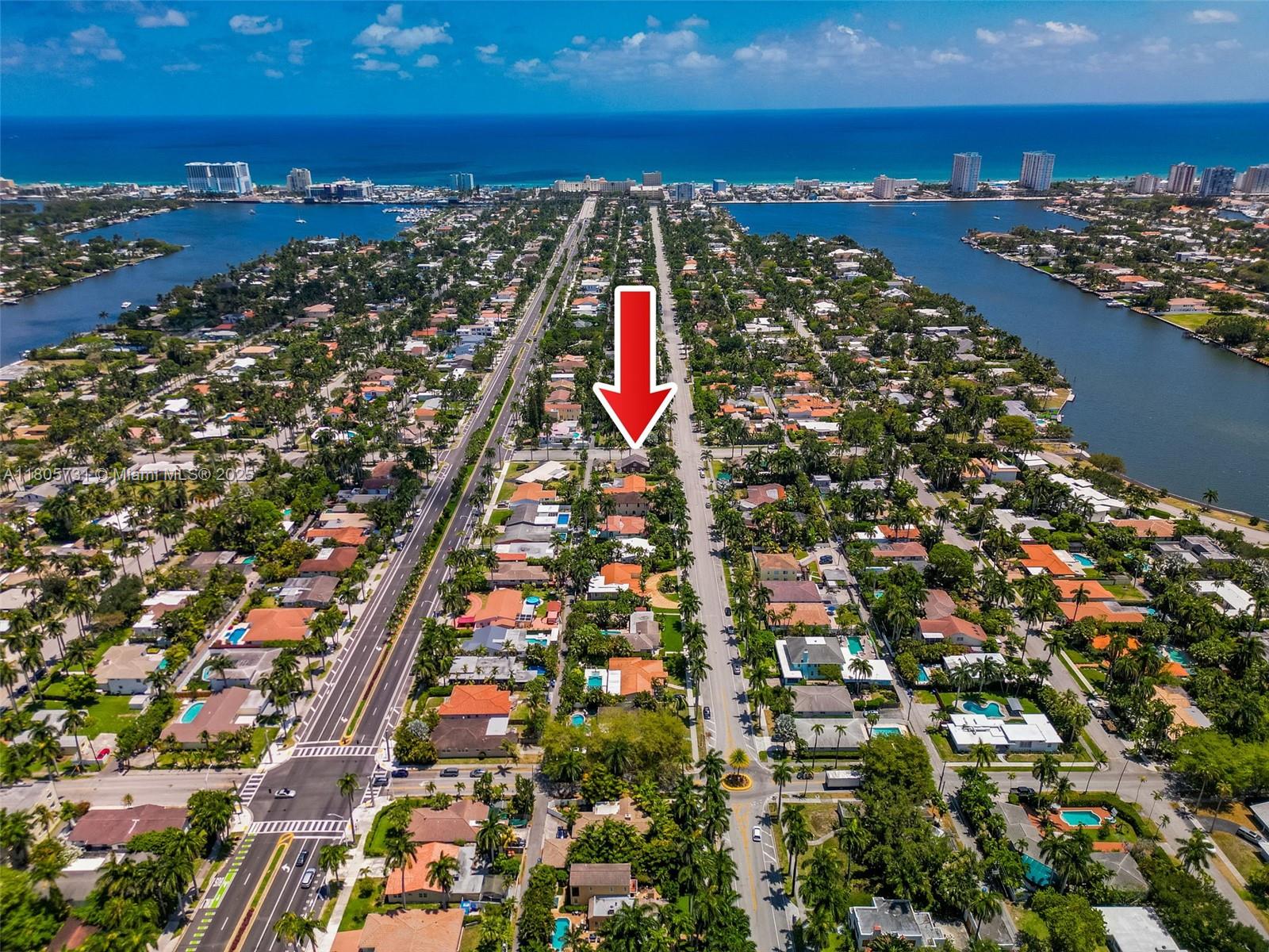 HOLLYWOOD LAKES SECTION - Residential