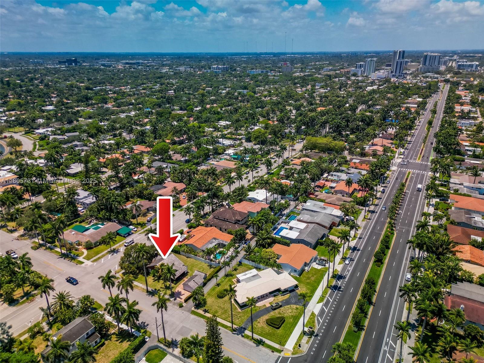 HOLLYWOOD LAKES SECTION - Residential