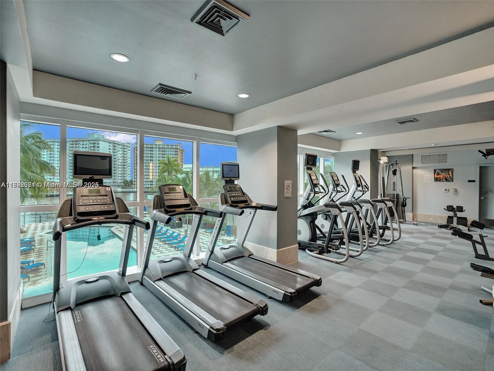 OCEAN MARINE YACHT CLUB C - Residential