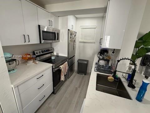 MONTEREY GARDENS OF PINEC - Residential Lease