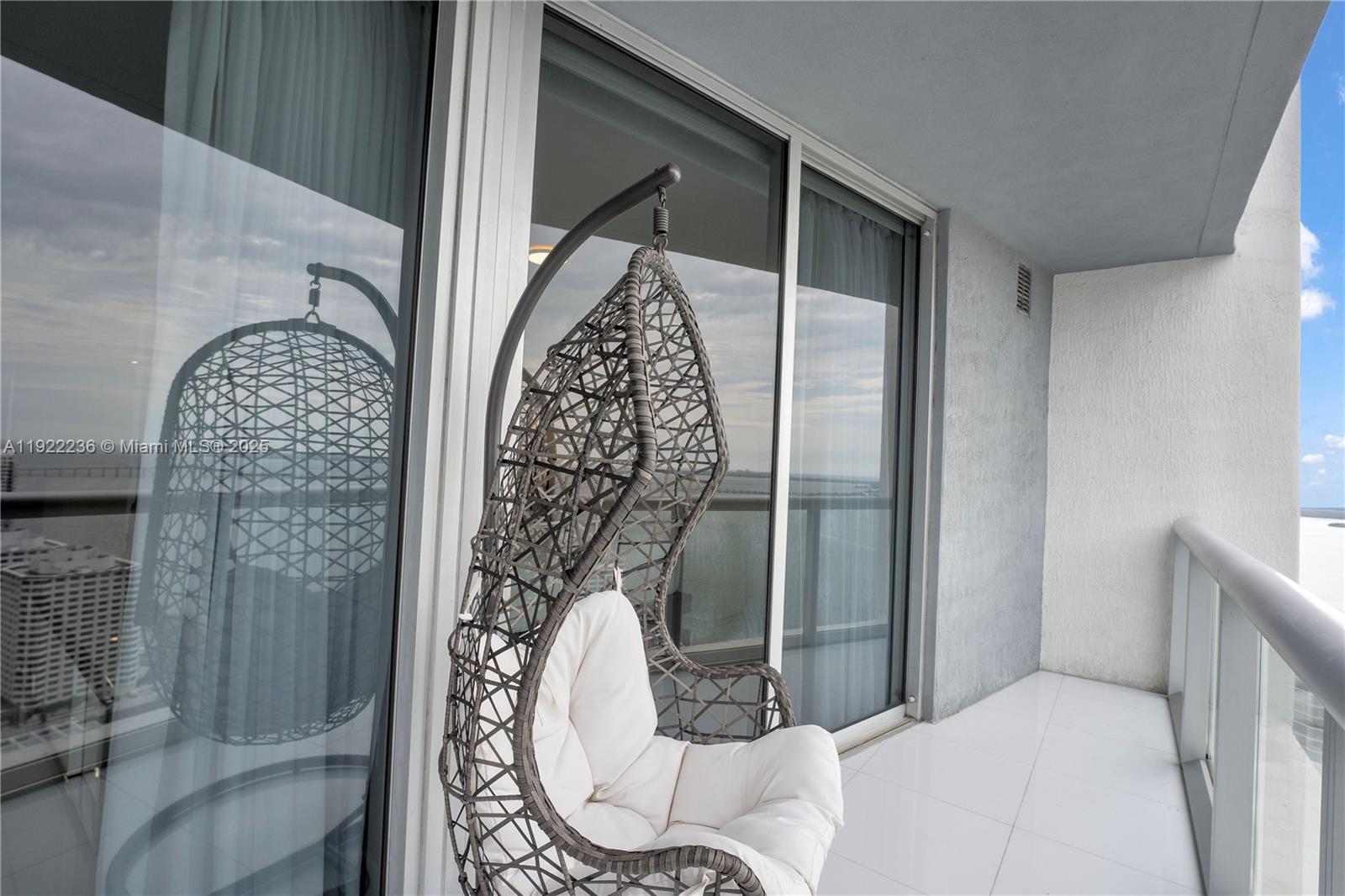 ICON BRICKELL NO TWO - Residential Lease