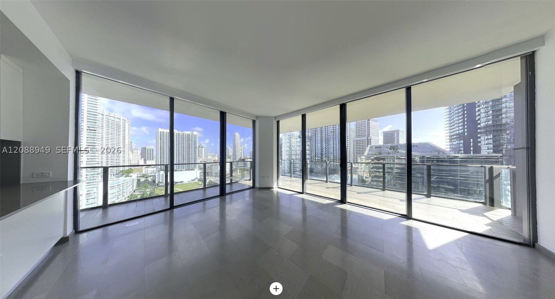 88 SW 7th St 1711
