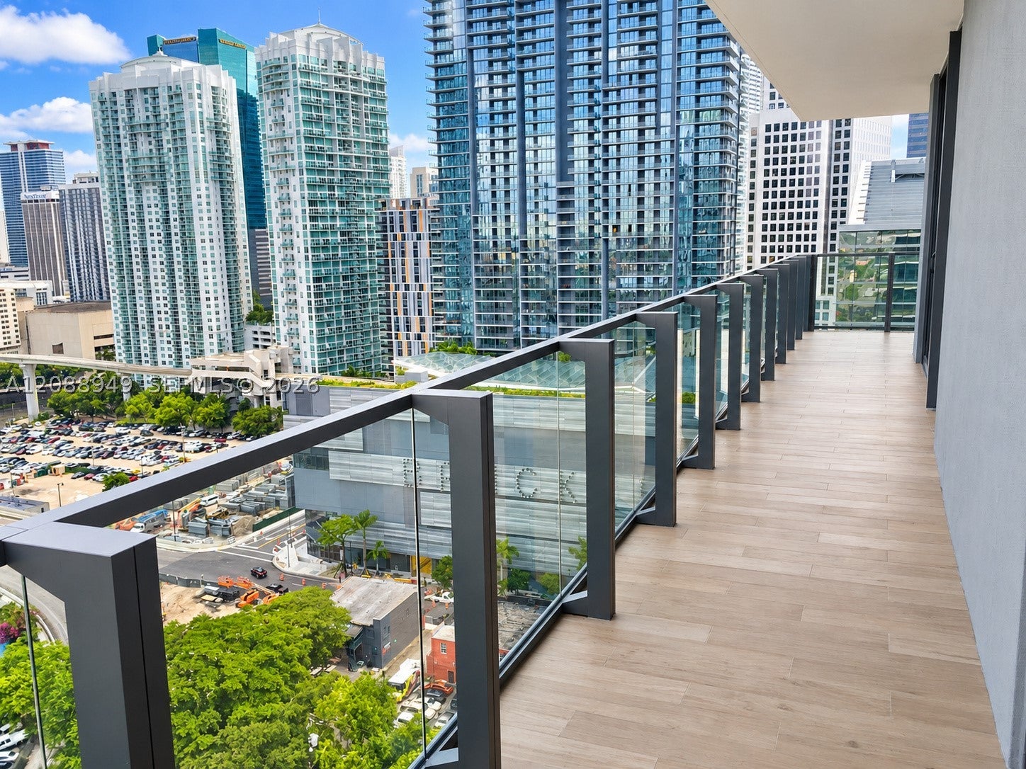 88 SW 7th St 1711