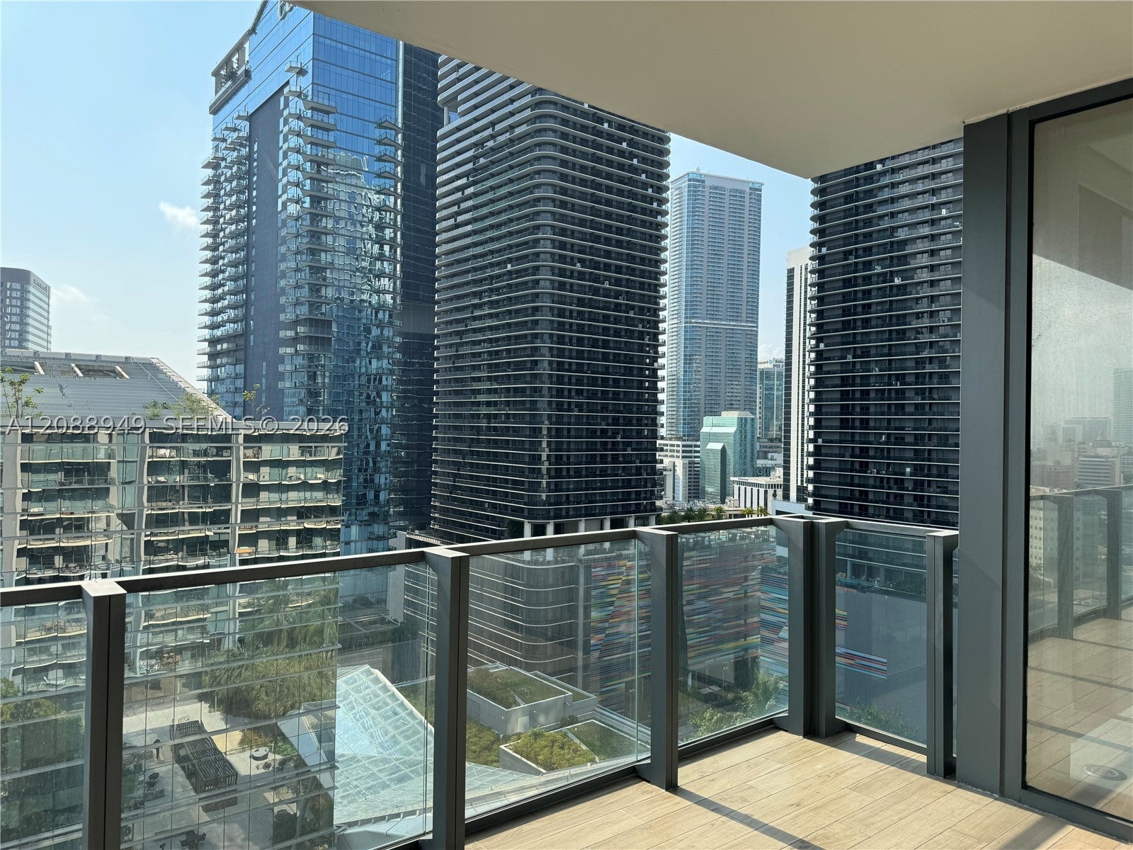 88 SW 7th St 1711