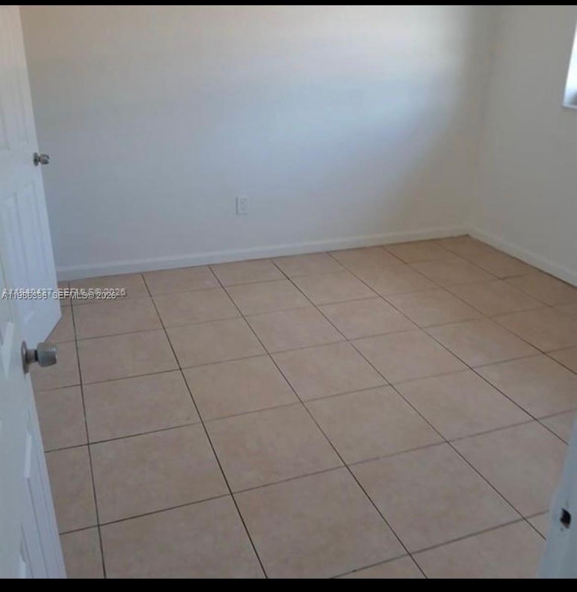 WILDWOOD RIVER VILLAS CON - Residential Lease