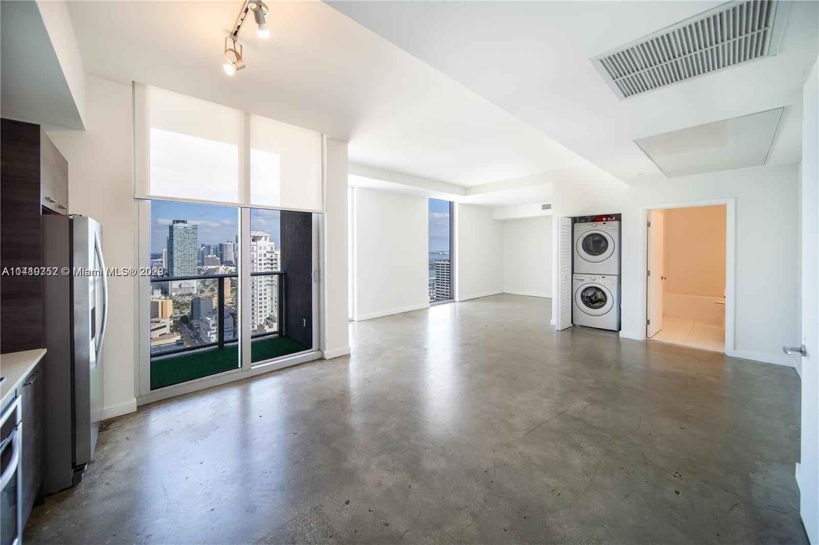 CENTRO CONDO - Residential Lease