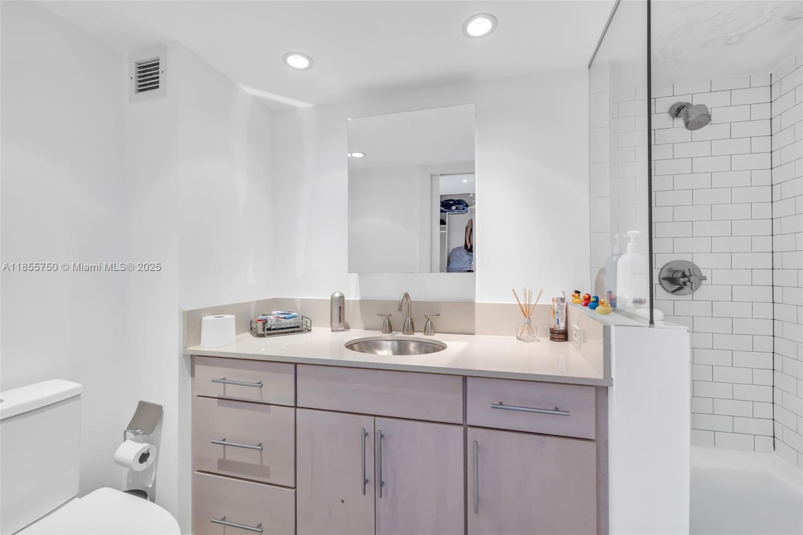 COSTA BRAVA CONDO - Residential