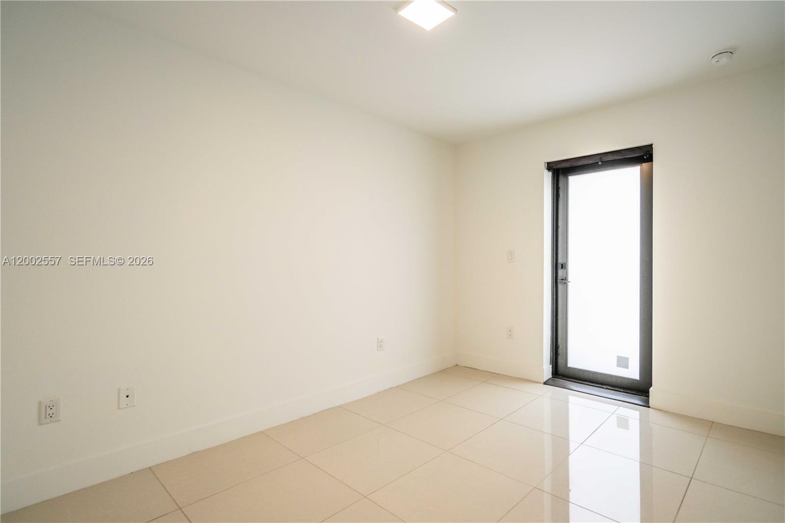 ISLE OF NORMANDY - Residential Lease