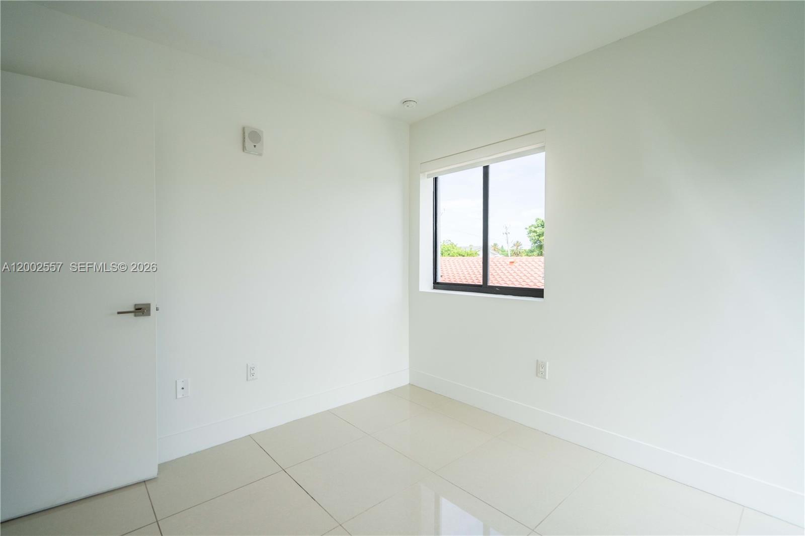 ISLE OF NORMANDY - Residential Lease