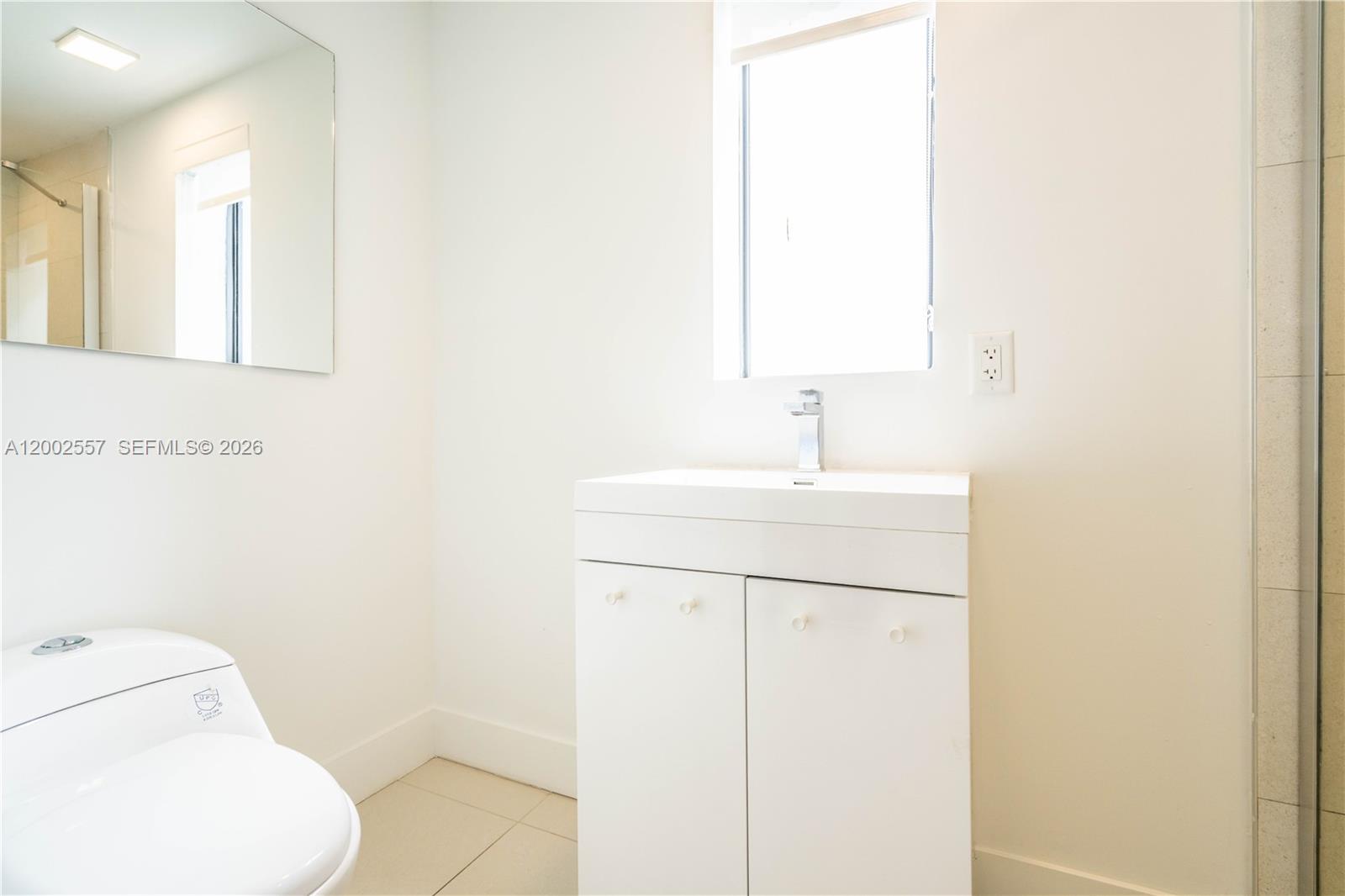 ISLE OF NORMANDY - Residential Lease