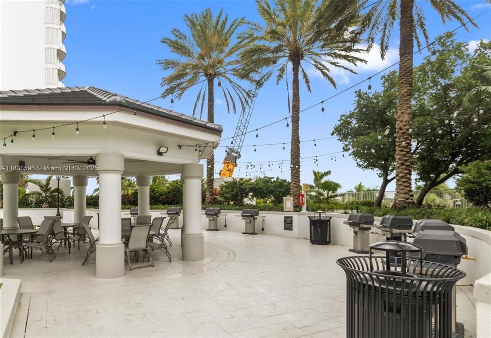 ATLANTIC III AT THE POINT - Residential