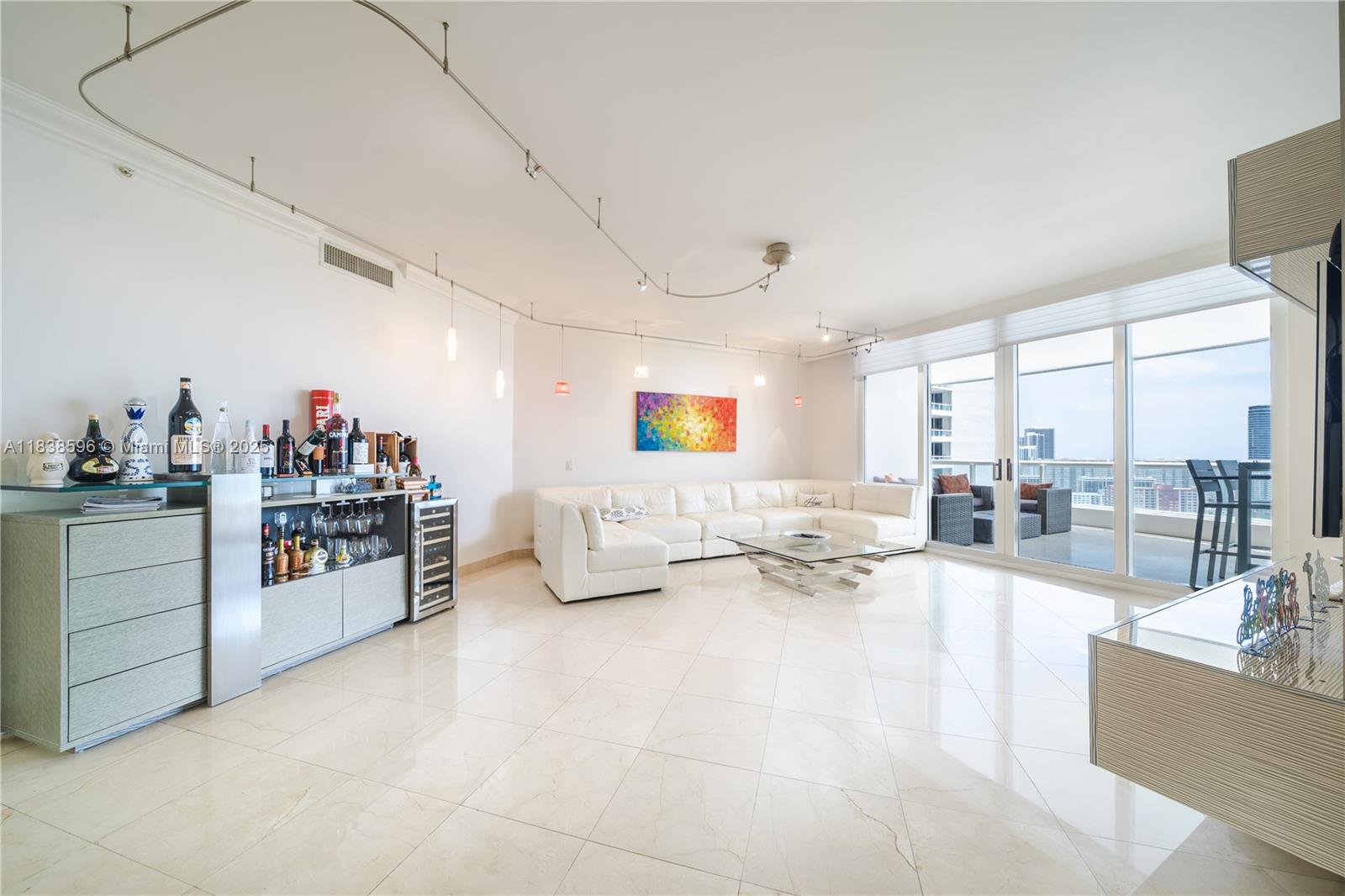 ATLANTIC III AT THE POINT - Residential