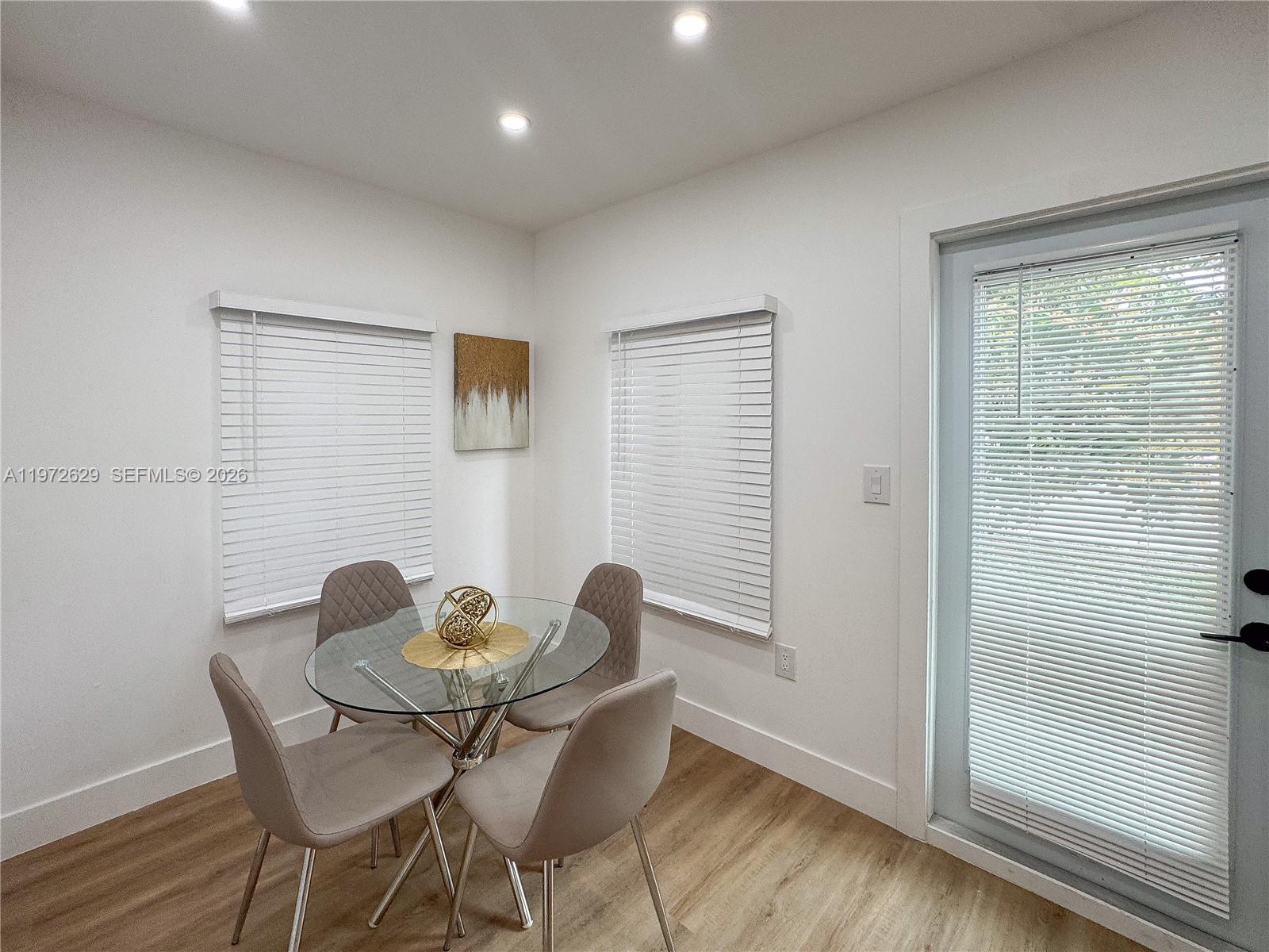 SEVENTH AVE PARK - Residential