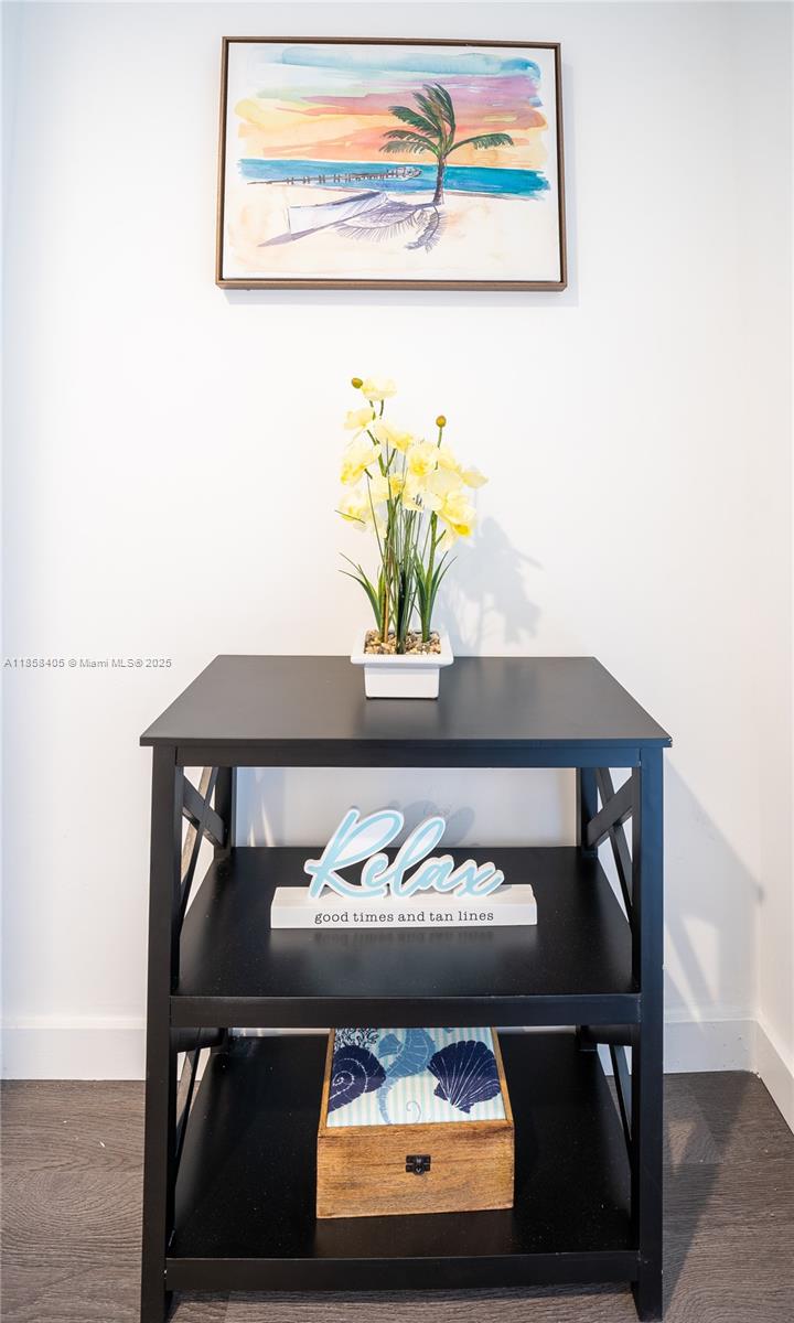 BEACHWALK CONDOMINIUM - Residential