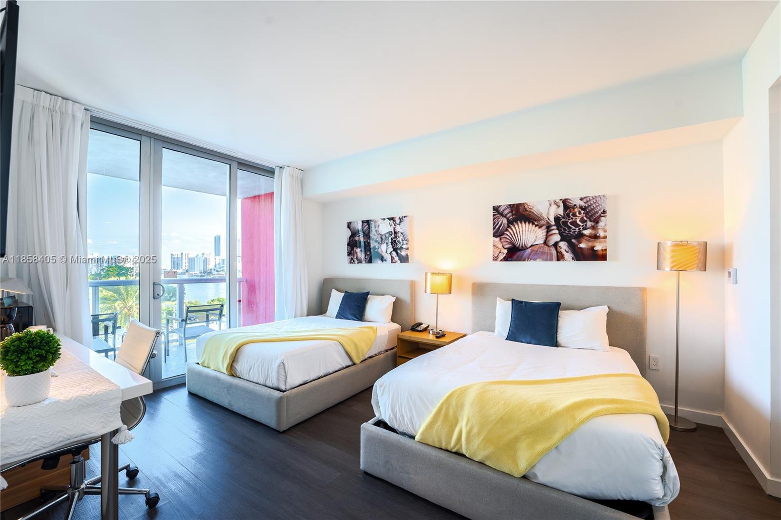 BEACHWALK CONDOMINIUM - Residential