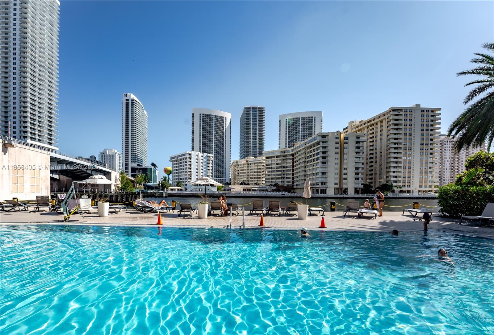 BEACHWALK CONDOMINIUM - Residential