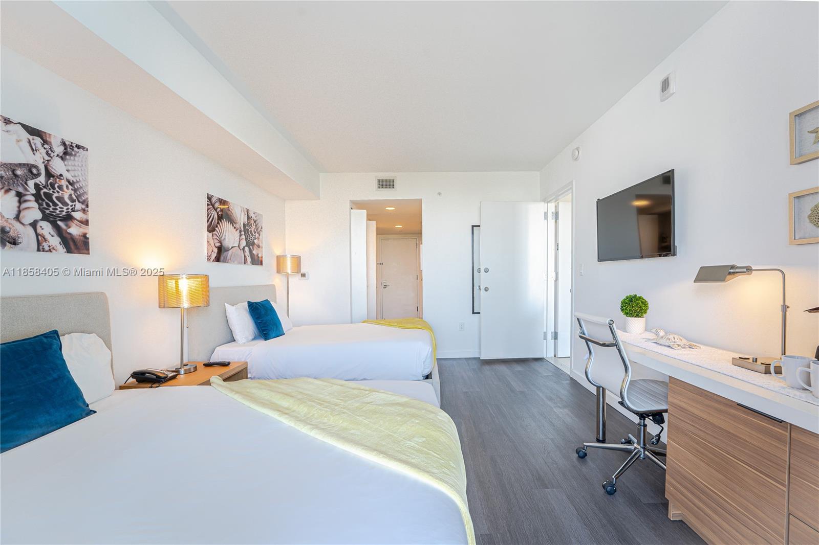 BEACHWALK CONDOMINIUM - Residential