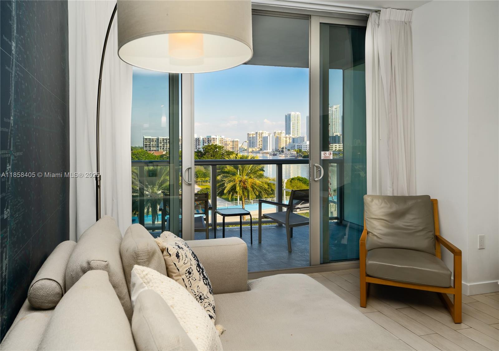 BEACHWALK CONDOMINIUM - Residential