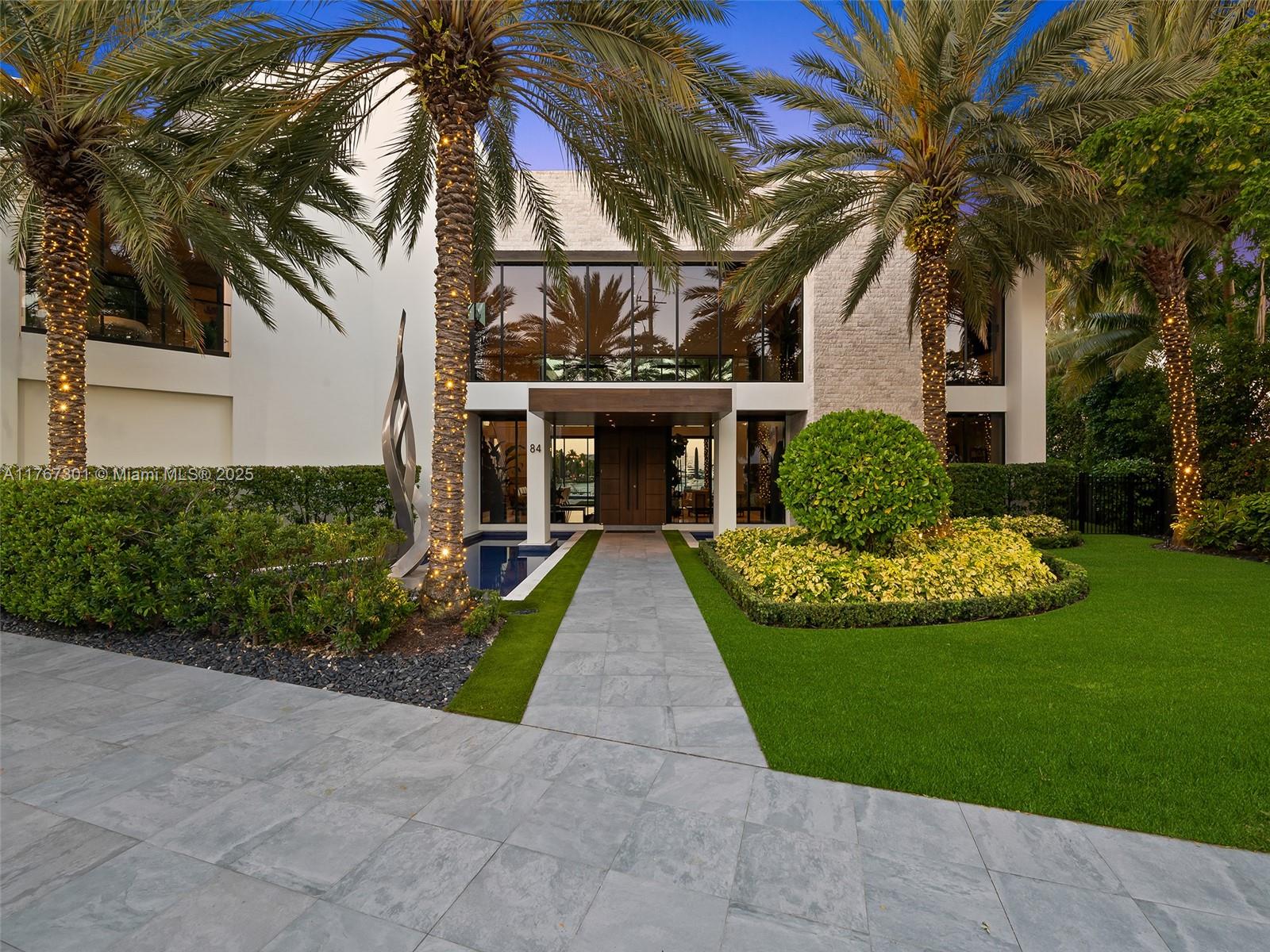 ISLA BAHIA - Residential