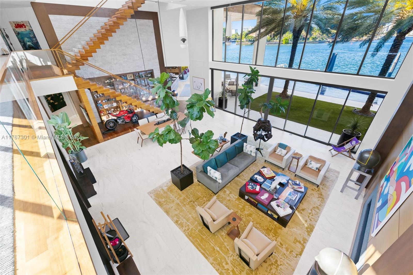 ISLA BAHIA - Residential