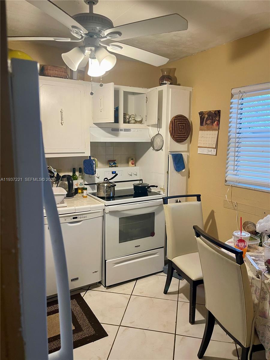 8351 Sands Point Blvd A208