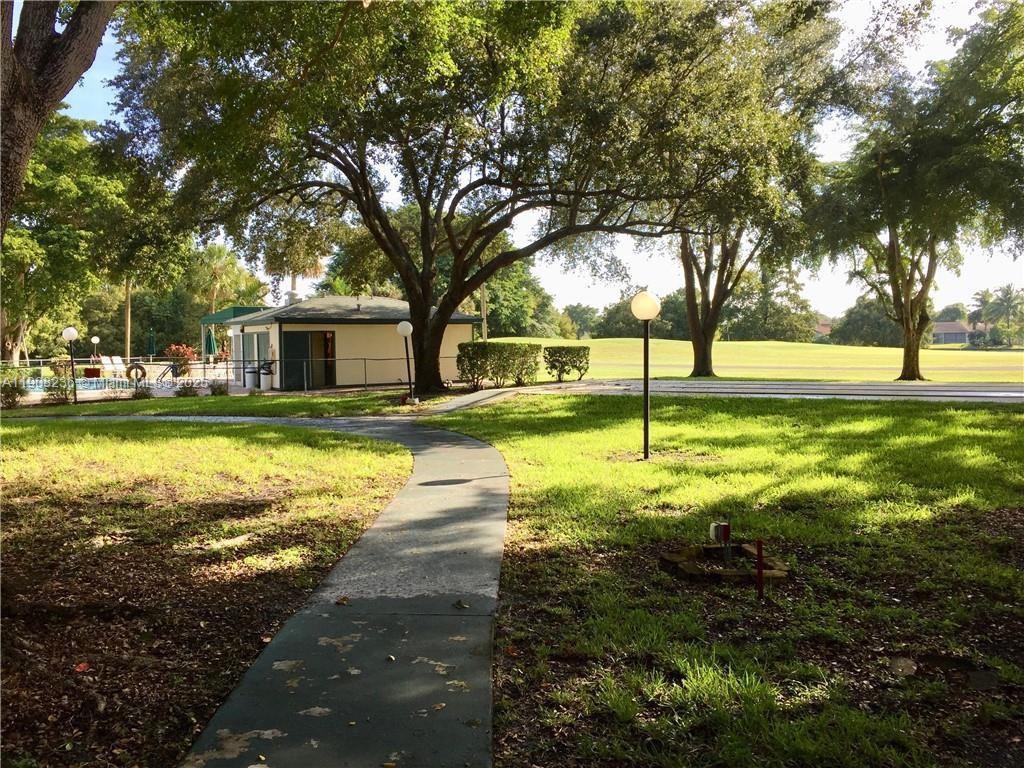 LIME BAY CONDOMINIUM 3 - Residential