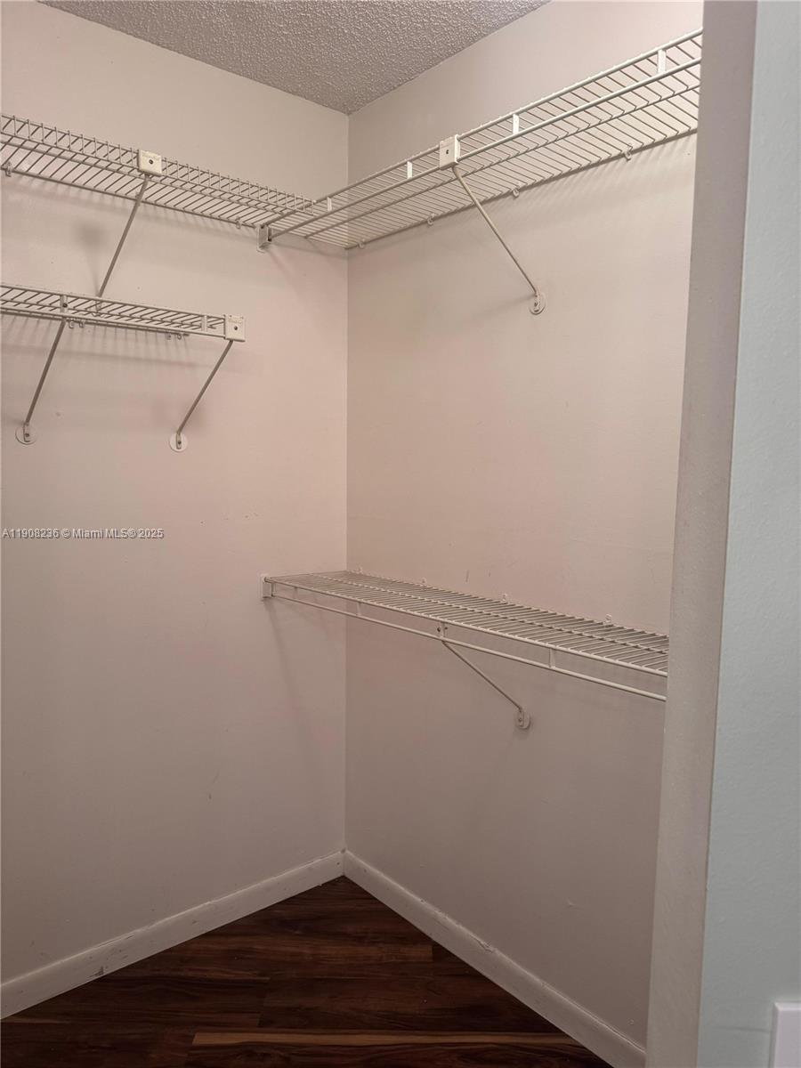 LIME BAY CONDOMINIUM 3 - Residential