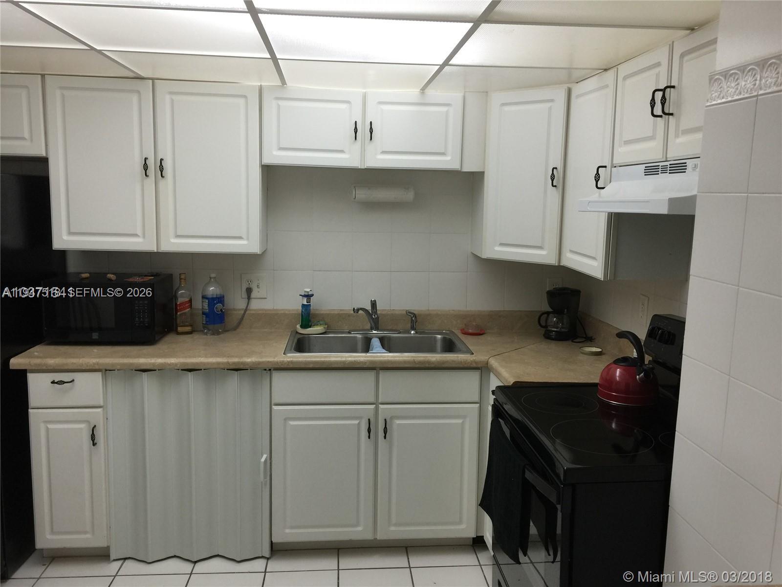 CARLTON BAY CONDO - Residential