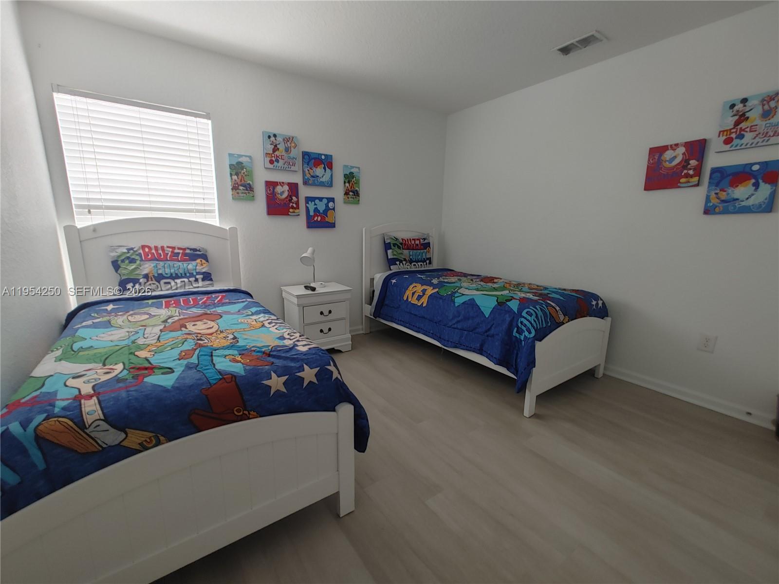 WINDSOR HILLS PHASE THREE - Residential