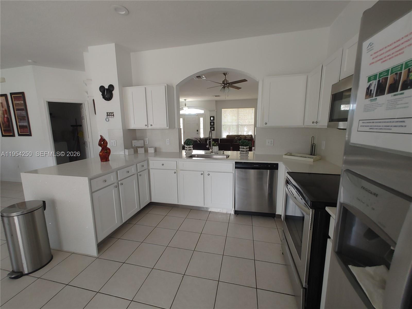 WINDSOR HILLS PHASE THREE - Residential