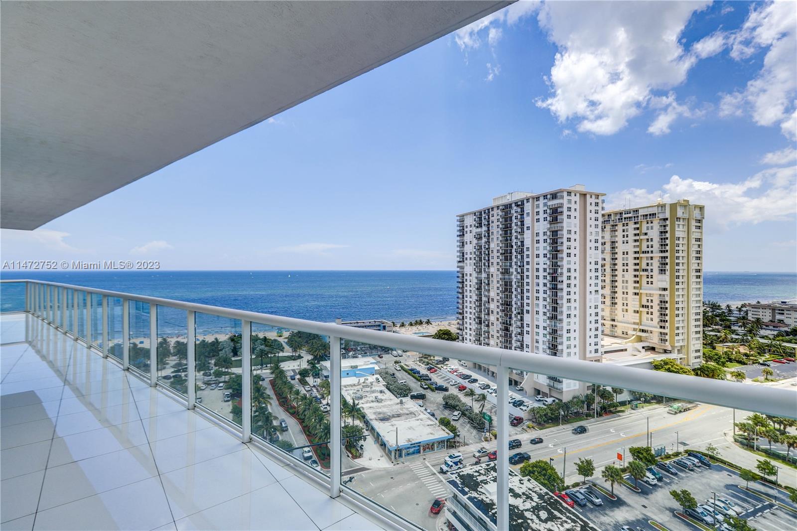 PLAZA AT OCEANSIDE (THE) - Residential