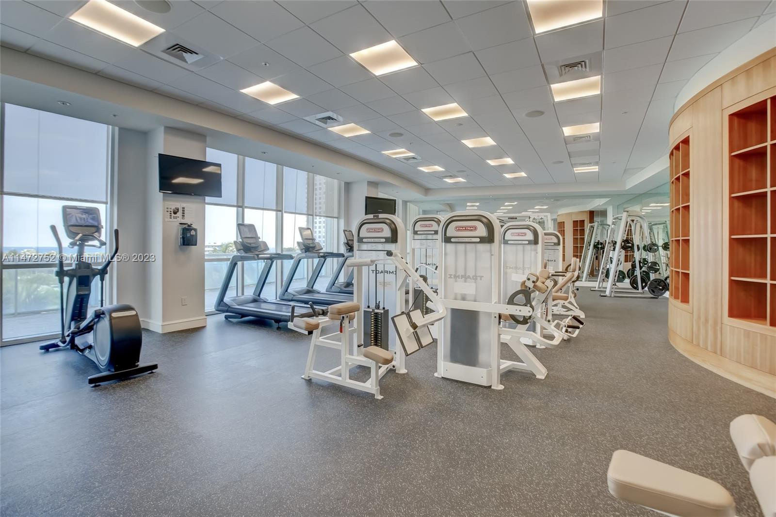 PLAZA AT OCEANSIDE (THE) - Residential