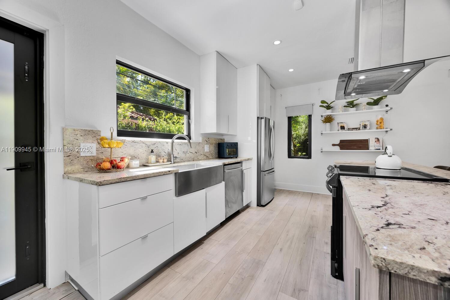 C GAB GRANADA SEC REV - Residential Lease