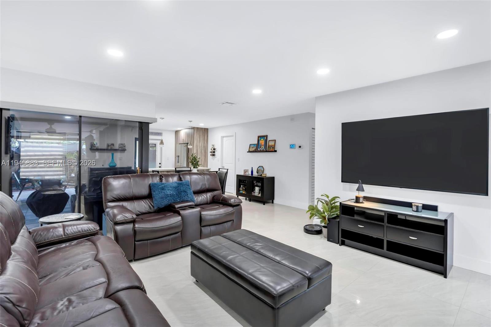 WOODGATE - Residential