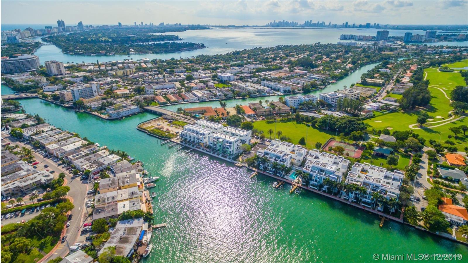Iris on the Bay - Residential