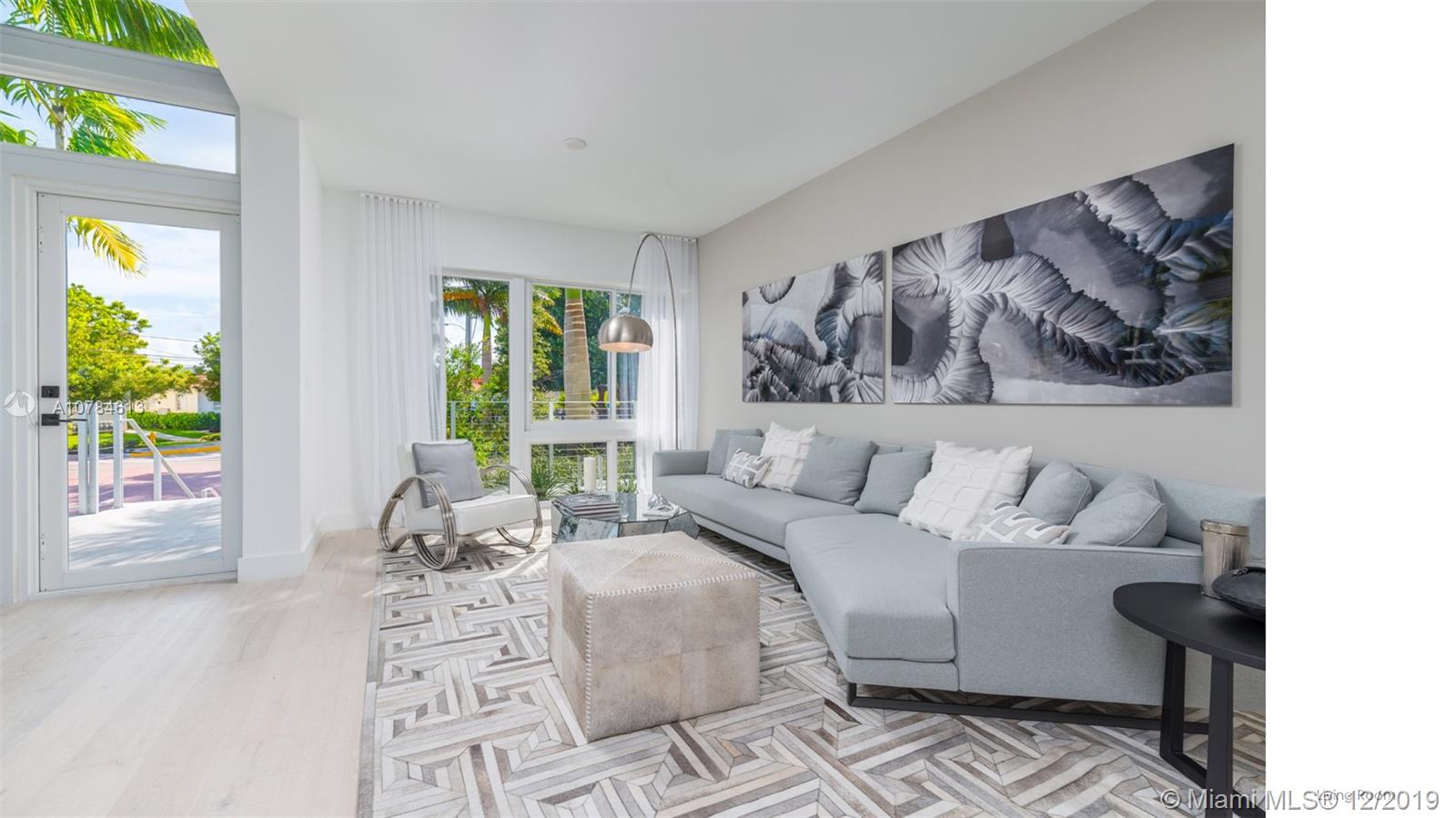 Iris on the Bay - Residential