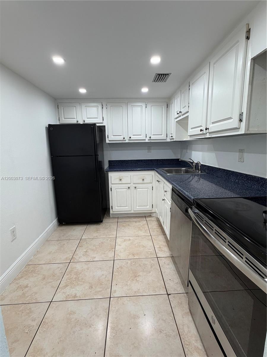 BAYVIEW PALMS CONDO - Residential