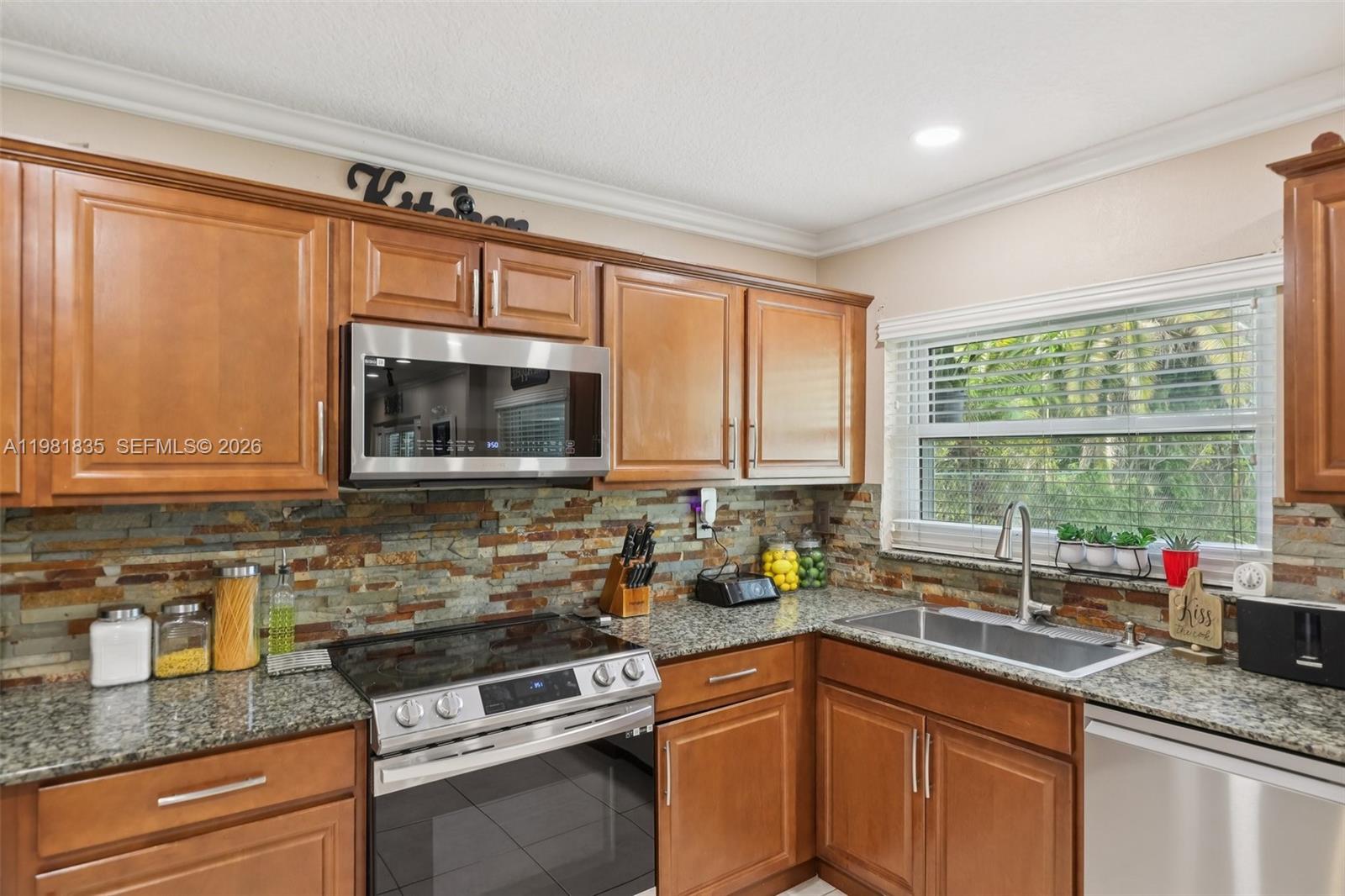 WOOD LAKE - Residential Lease