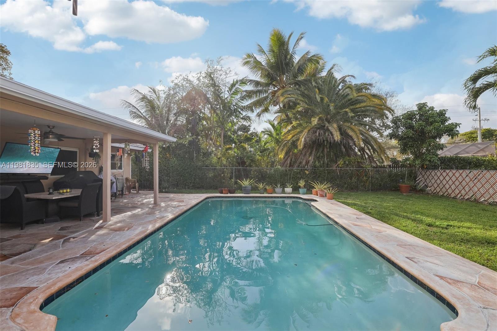 WOOD LAKE - Residential Lease