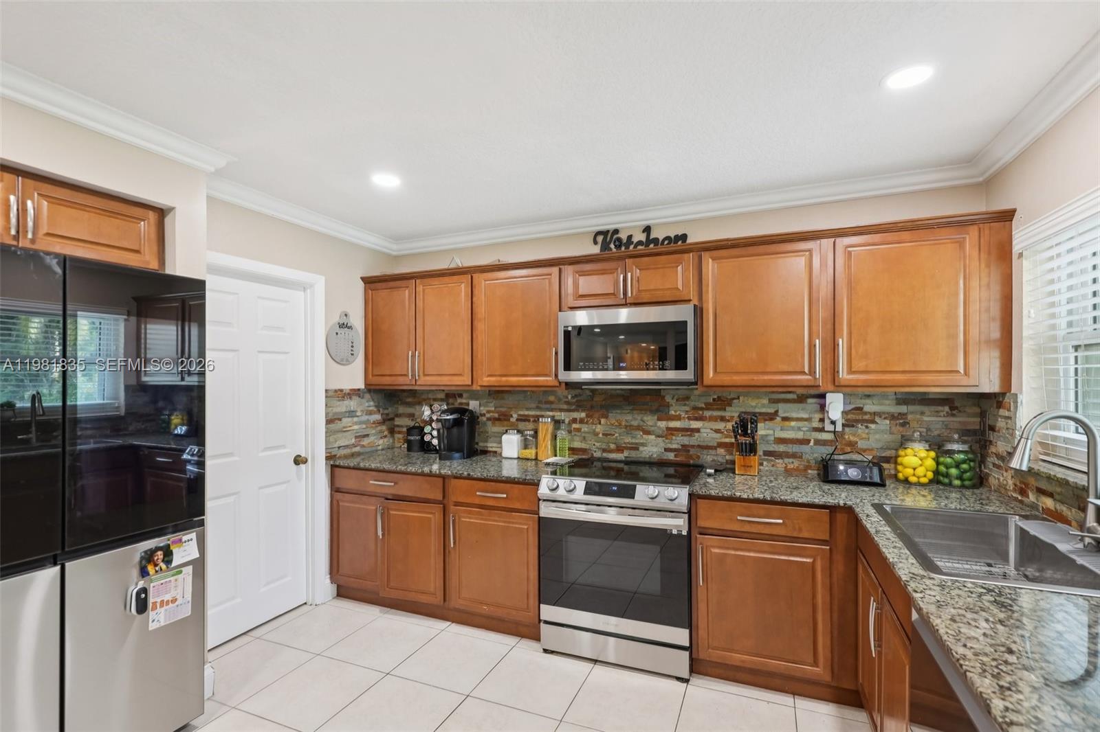 WOOD LAKE - Residential Lease