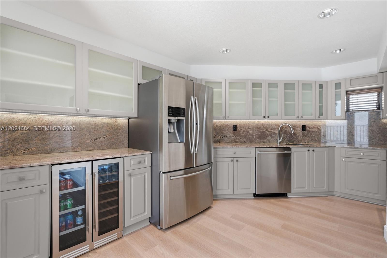 MISSION PLACE AT THE GROVE - Residential