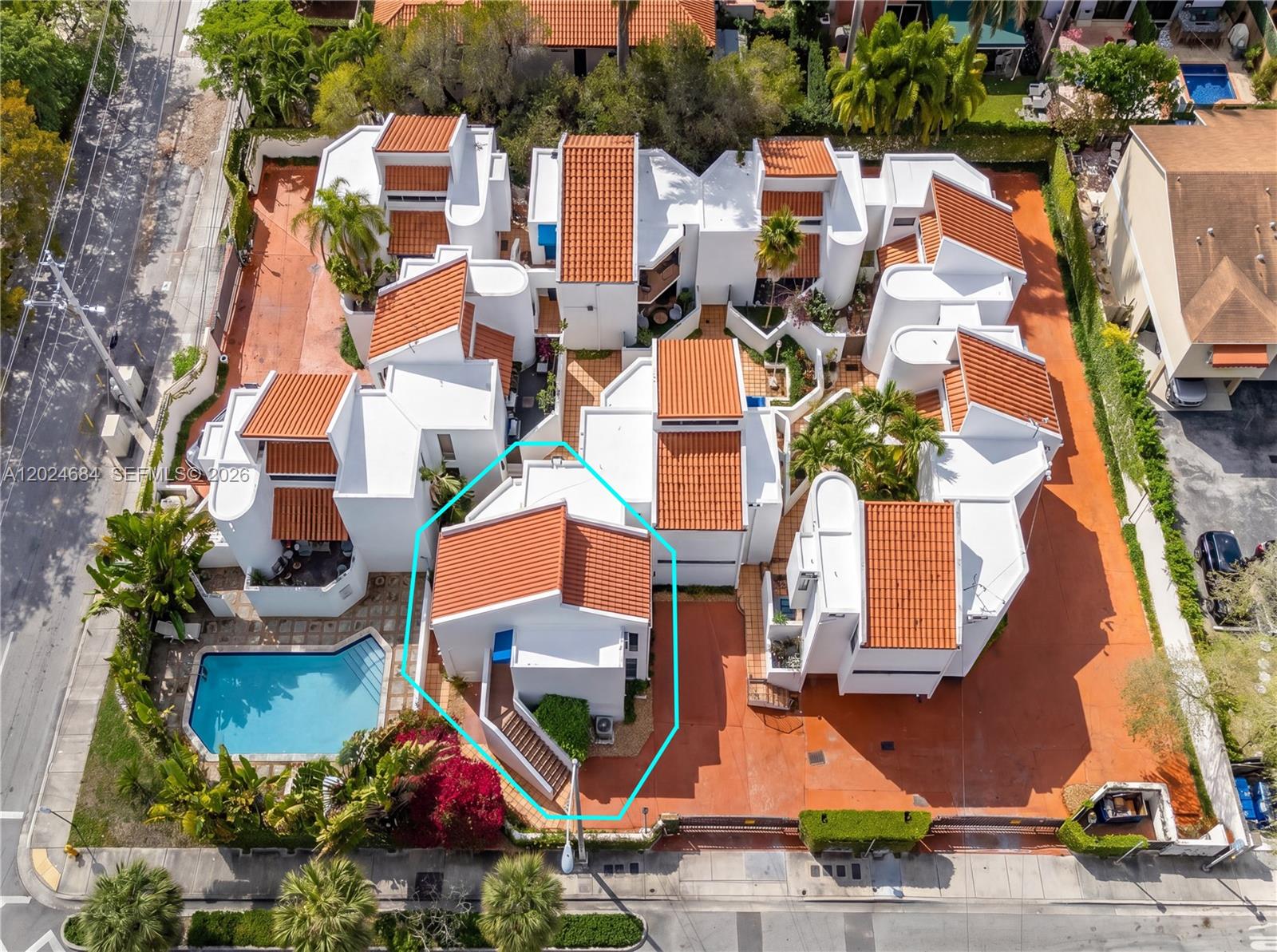 MISSION PLACE AT THE GROVE - Residential