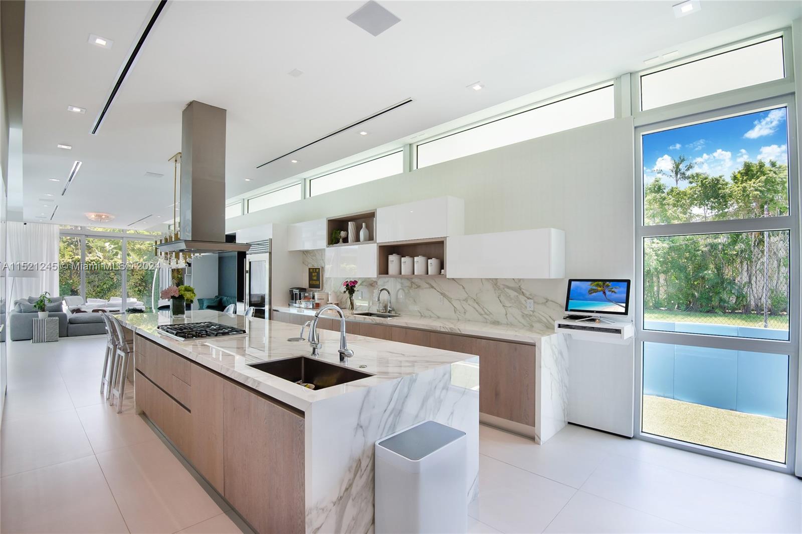 BAL HARBOUR RESIDENTIAL S - Residential
