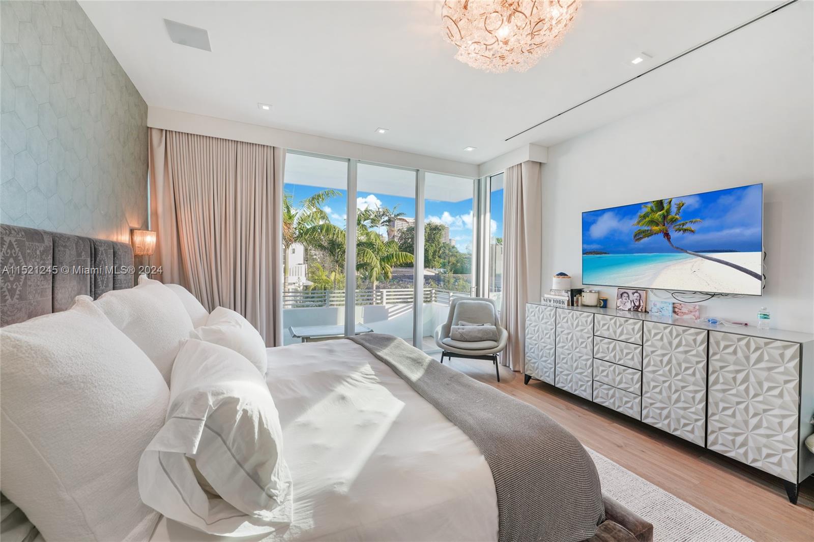 BAL HARBOUR RESIDENTIAL S - Residential