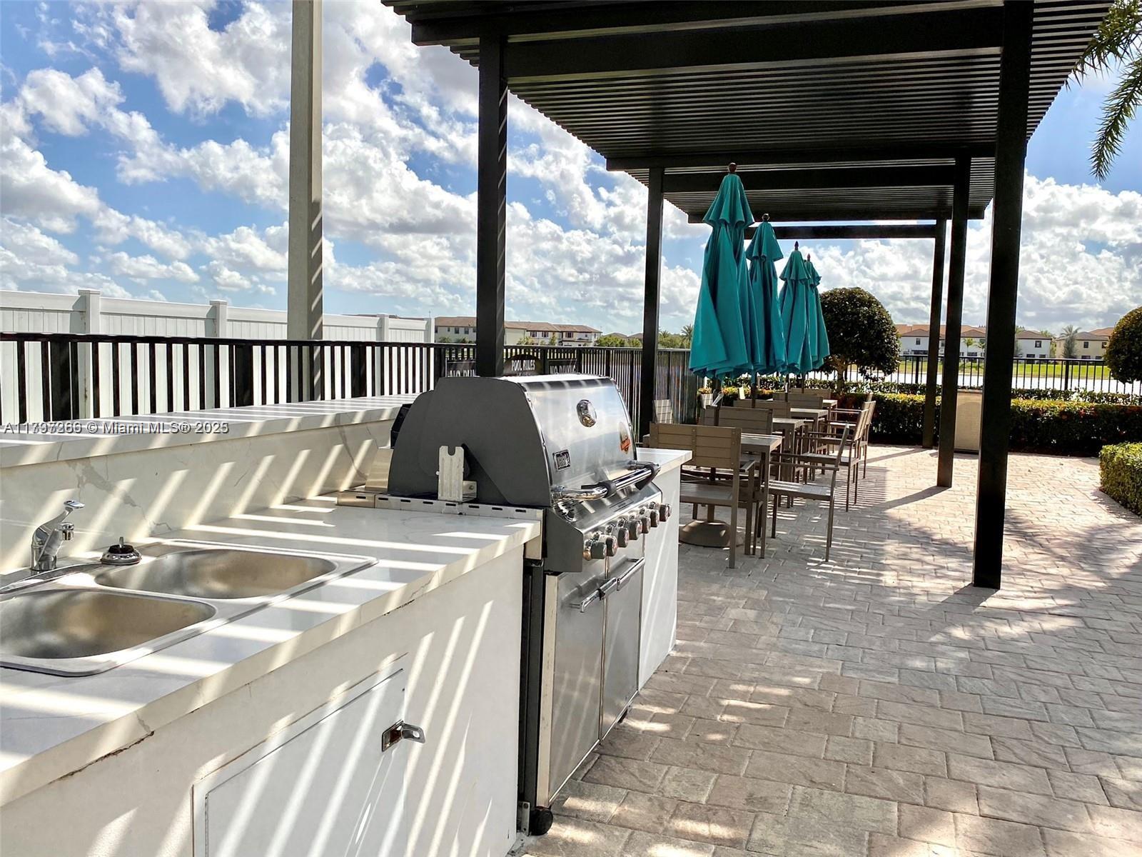 AQUABELLA SECTION TWO - Residential