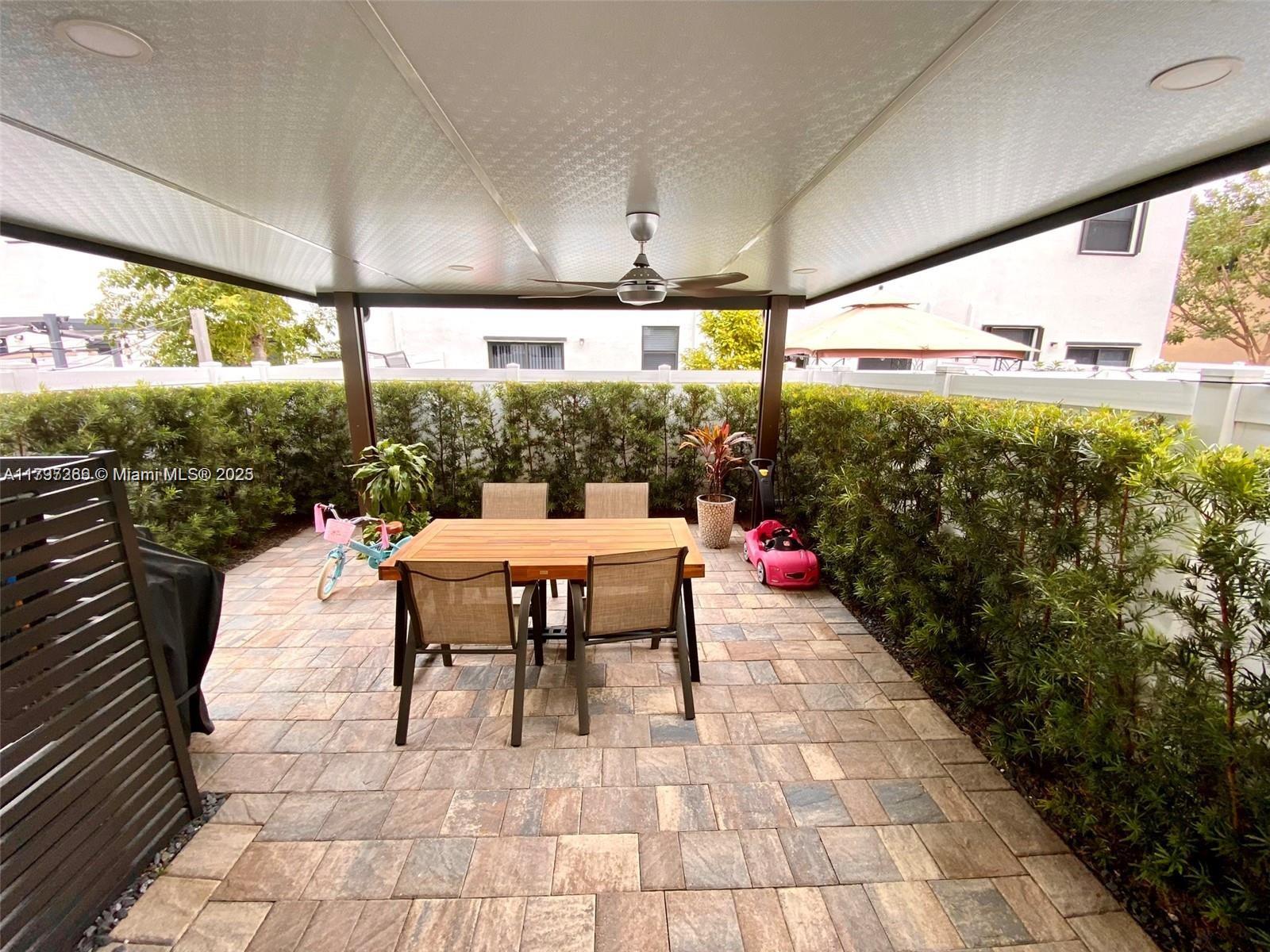 AQUABELLA SECTION TWO - Residential