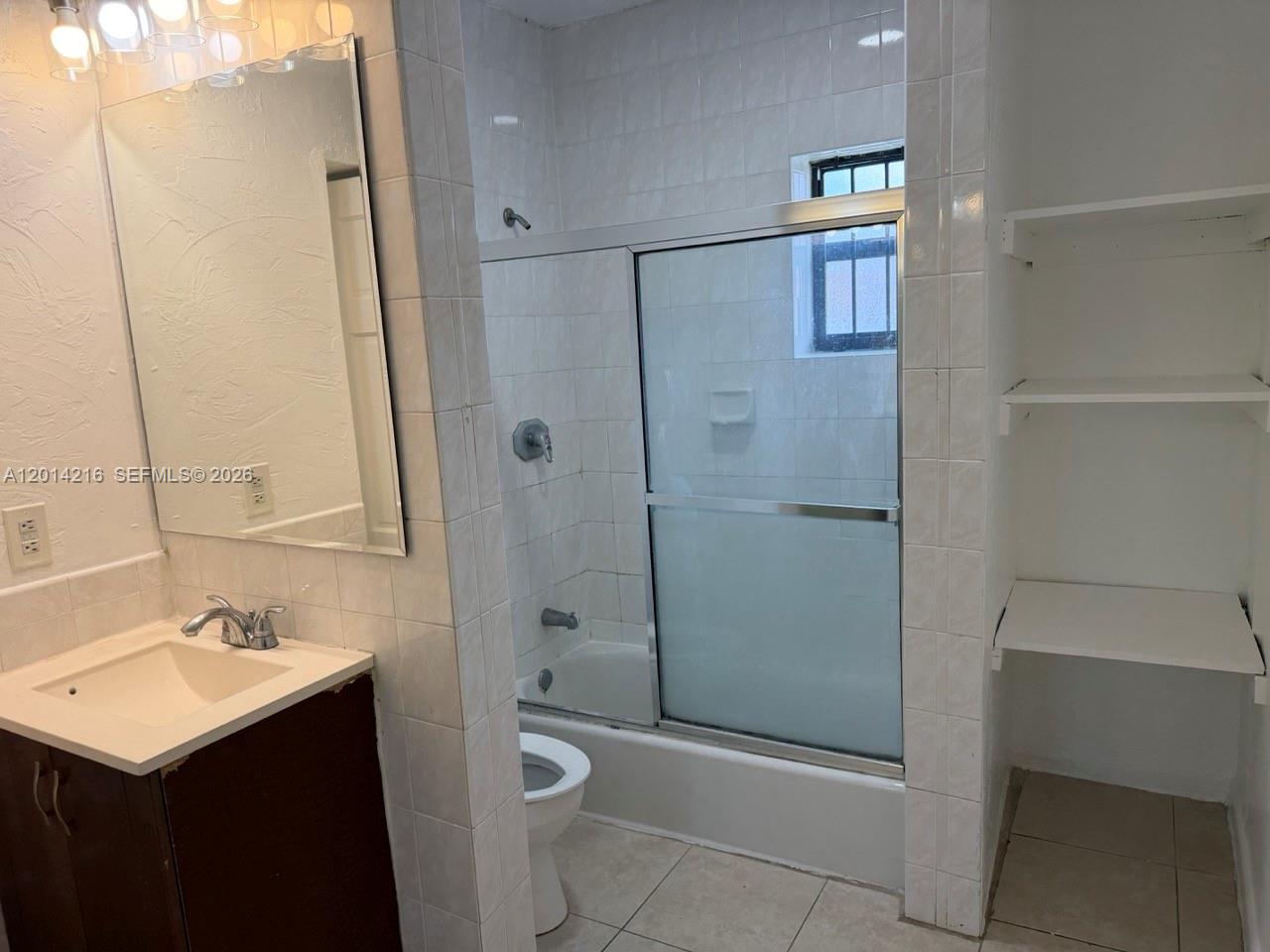 CRESTWOOD - Residential Lease