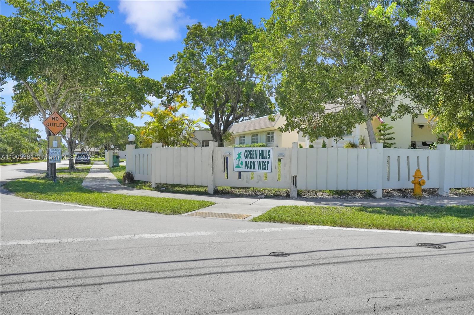 GREEN HILLS PARK WEST NO - Residential