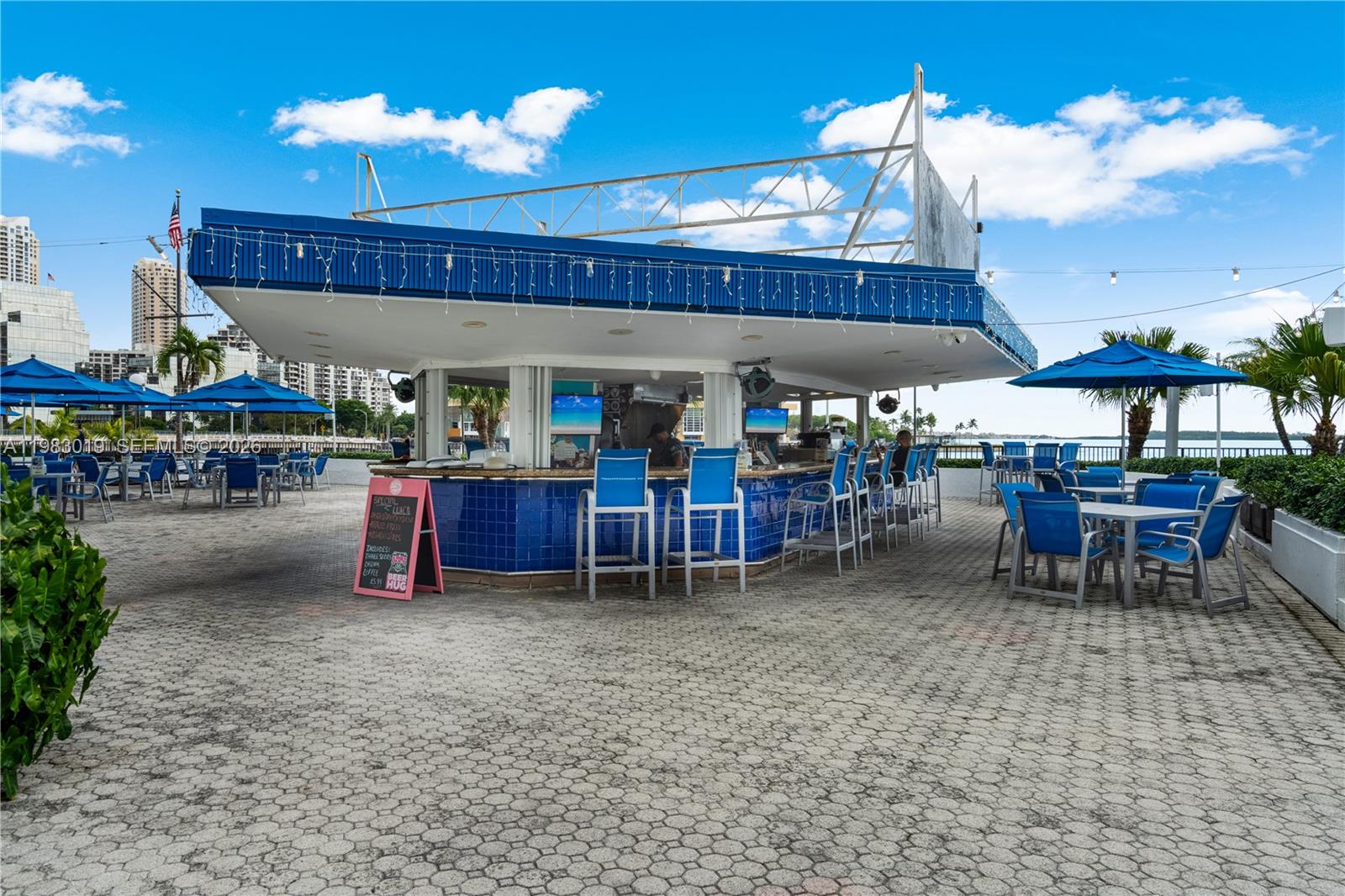 FOUR AMBASSADORS CONDO PH - Residential Lease