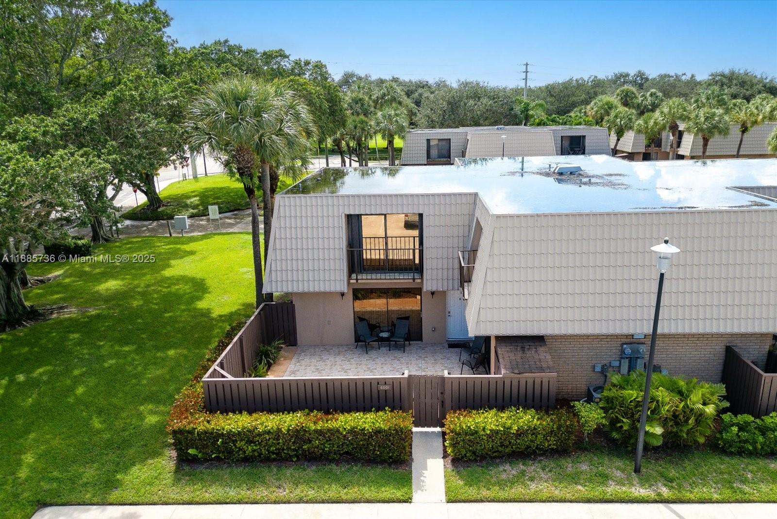 VILLAGE OF SANDALWOOD LAK - Residential